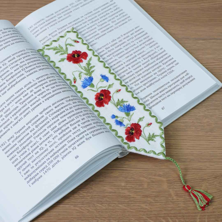 Закладка для книжки Маки з волошками салатова (білий льон) Фото № - 2